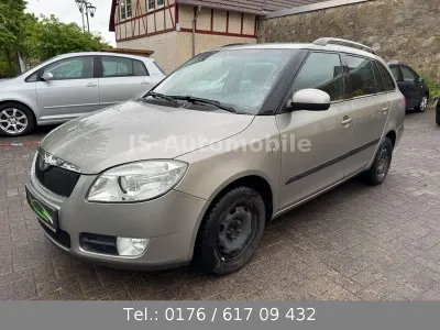Gebraucht Skoda Fabia Style 69 PS (50 kW) 2009 Beige Kombi