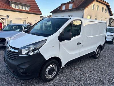 Gebraucht Opel Vivaro 120 PS (88 kW) 2020 Weiß Van / Kleinbus