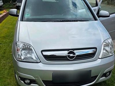 Second-hand Opel Meriva 90 CP (66 kW) 2008 Argintiu Monovolum