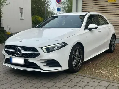 Second-hand Mercedes A220 AMG line 190 CP (139 kW) 2019 Alb Berlinǎ
