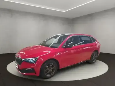 Gebraucht Skoda Scala Monte Carlo 150 PS (110 kW) 2021 Velvetrot premium metallic Kleinwagen