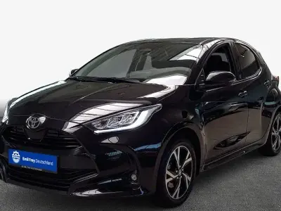 Gebraucht Toyota Yaris Hybrid Team 116 PS (85 kW) 2025 Mysticschwarz mica Limousine
