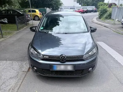 Gebraucht VW Golf VI GTI 122 PS (89 kW) 2009 Blau Kleinwagen