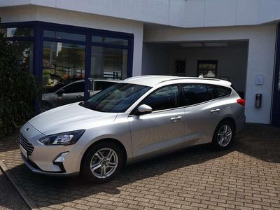 Polarsilber Gebraucht 2021 Ford Focus Cool & Connect Kombi | 18.300 € (Etwas zu teuer)