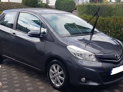 gebraucht Toyota Yaris 1,33-l-Dual-VVT-i Cool Cool