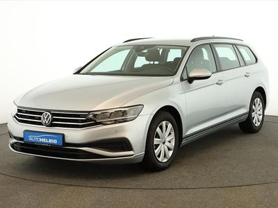 Scale silver metallic Gebraucht 2023 VW Passat Kombi | 22.380 € (Guter Preis)