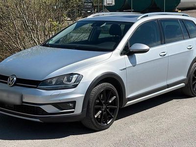 Second-hand VW Golf Alltrack 184 CP (135 kW) 2015 Argintiu Break