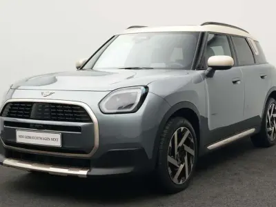 Gebraucht Mini Countryman Favoured 170 PS (125 kW) 2024 Grün SUV