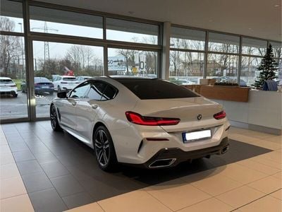 BMW 840