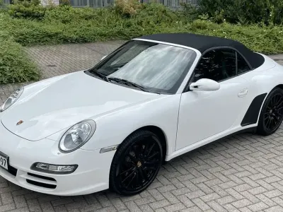 Gebraucht Porsche 911 Carrera 4 Cabriolet 325 PS (239 kW) 2008 Weiß Cabrio