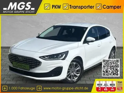 Używany Ford Focus Titanium 125 KM (91 kW) 2023 Biały Sedan/Limuzyna