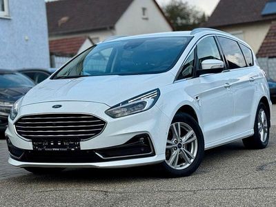 Weiß Gebraucht 2020 Ford S-MAX Titanium Van / Kleinbus | 13.590 € (Etwas zu teuer)