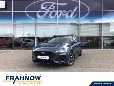 Second-hand Ford Focus ST-Line X 155 CP (114 kW) 2023 Albastru Break