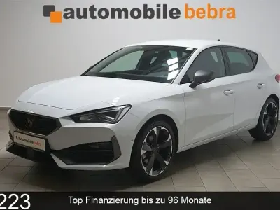 Używany Cupra Leon 150 KM (110 kW) 2023 Biały Sedan/Limuzyna