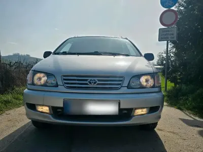 Brugt Toyota Picnic 128 HK (94 kW) 1998 Sølv MPV