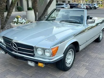 Gebraucht Mercedes SL280 185 PS (136 kW) 1978 Silber Cabrio