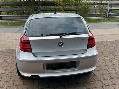 Gebraucht BMW 116 122 PS (89 kW) 2011 Silber Kleinwagen