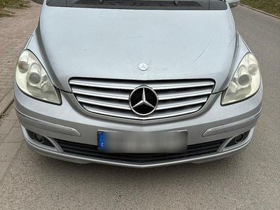Second-hand Mercedes B170 116 CP (85 kW) 2005 Argintiu Monovolum