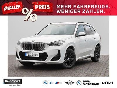 Alpinweiss iii Neu 2025 BMW iX1 M Sport SUV | 52.860 € (Fairer Preis)