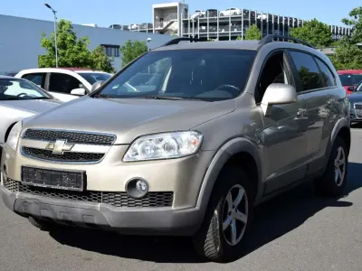 Gebraucht Chevrolet Captiva LT 150 PS (110 kW) 2007 Gold SUV