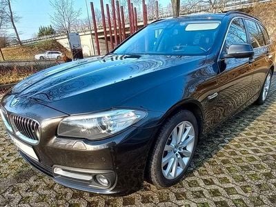 Braun Gebraucht 2015 BMW 520 Luxury Line Kombi | 12.800 € (Guter Preis)