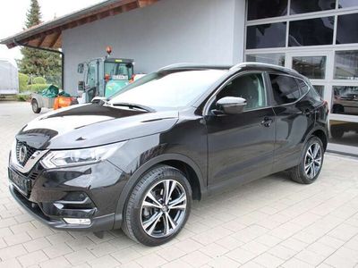 gebraucht Nissan Qashqai 1.3 N-Way DIG-T 4x2