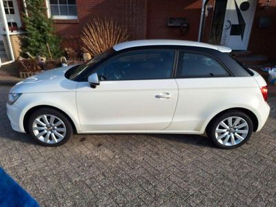 Gebraucht Audi A1 Ambition 90 PS (66 kW) 2014 Weiß Kleinwagen