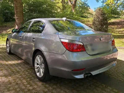 Gebraucht BMW 520 170 PS (125 kW) 2004 Grau Limousine