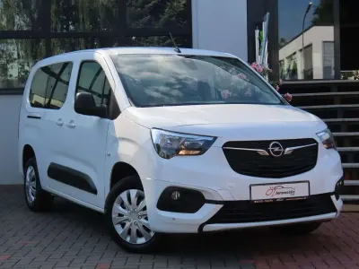 Gebraucht Opel Combo Life 102 PS (75 kW) 2022 Weiß Van / Kleinbus