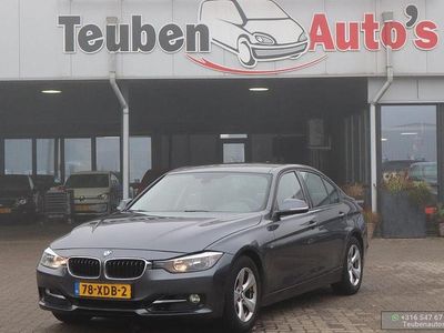 Grau Gebraucht 2012 BMW 320 Efficient Dynamics Limousine | 6.985 € (Guter Preis)