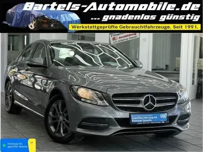 Gebraucht Mercedes C180 Avantgarde 156 PS (114 kW) 2014 Palladiumsilber  metalliclack Limousine