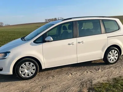 Gebraucht VW Sharan 103 PS (75 kW) 2011 Weiß Van / Kleinbus