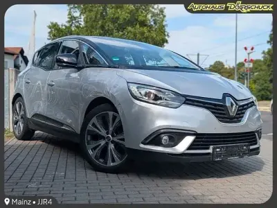 Gebraucht Renault Scénic III Intens 116 PS (85 kW) 2016 Silber Limousine