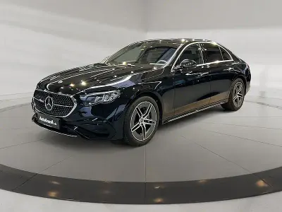 Gebraucht Mercedes E220 AMG 197 PS (144 kW) 2025 Obsidianschwarz metallic Limousine