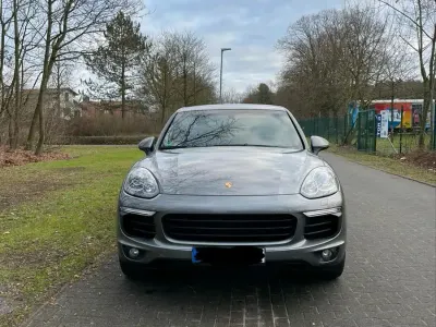 Usata Porsche Cayenne S 262 CV (192 kW) 2016 Grigio SUV