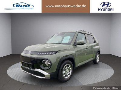 Neu Hyundai Inster Trend 85 kW (116 PS) 2025 Farbe: gr?n Kleinwagen