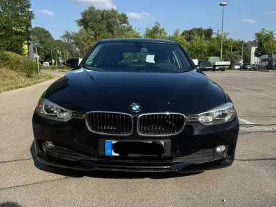 Gebraucht BMW 318 Sport Line 143 PS (105 kW) 2014 Schwarz Kombi