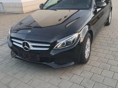 Gebraucht Mercedes C200 136 PS (100 kW) 2017 Schwarz Kombi