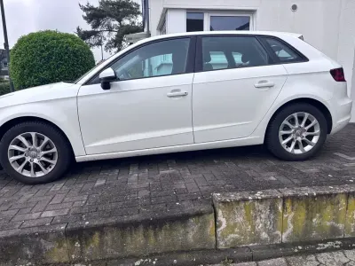 Gebraucht Audi A3 Ambiente 110 PS (80 kW) 2016 Weiß Limousine