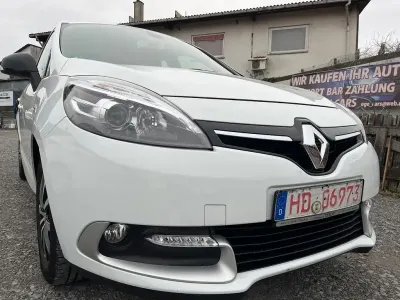 Gebraucht Renault Scenic E-Tech 132 PS (97 kW) 2016 Weiß Van / Kleinbus
