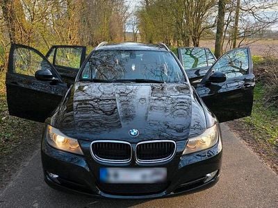 Gebraucht BMW 320 M Sport 184 PS (135 kW) 2012 Schwarz Kombi