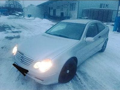 Silber Gebraucht 2004 Mercedes C200 Elegance Limousine | 2.900 € (Guter Preis)