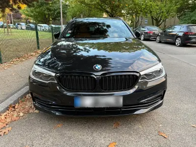 Gebraucht BMW 520 Sport Line 190 PS (139 kW) 2017 Schwarz Kombi