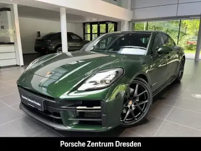 Neu Porsche Panamera 354 PS (260 kW) 2026 Oakgrünmetallic neo (metallic) Kleinwagen