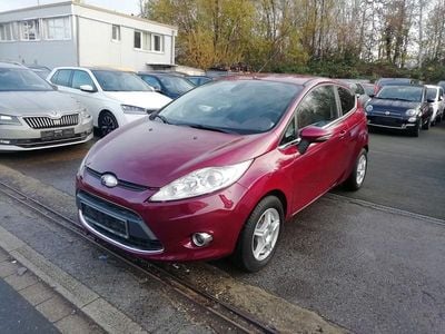 Violet Gebraucht 2009 Ford Fiesta Titanium Limousine | 2.790 € (Guter Preis)