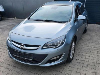 Usata Opel Astra 165 CV (121 kW) 2014 Grigio Station wagon
