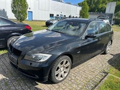 BMW 325