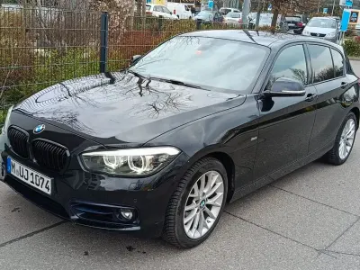 Gebraucht BMW 118 Sport Line 150 PS (110 kW) 2017 Schwarz Kleinwagen