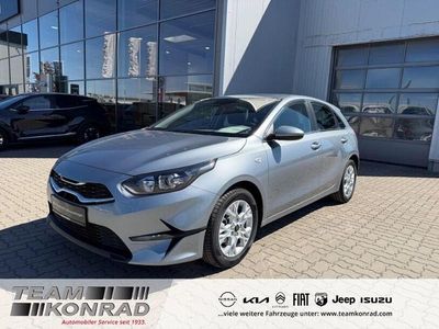 Nouă Kia Ceed Vision 140 CP (102 kW) 2026 Argintiu Hatchback
