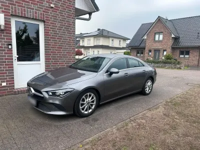 Gebraucht Mercedes CLA180 136 PS (100 kW) 2020 Silber Limousine